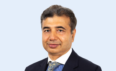 Portrait of Mr Irfan Malik , Consultant Spinal Surgeon