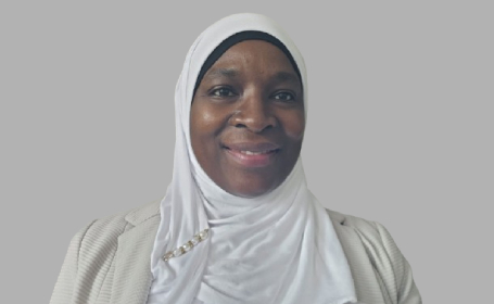 Portrait of Miss Jemilat Gbadamosi , Consultant Obstetrician & Gynaecologist 