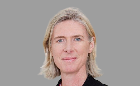 Portrait of Dr Jenny Messenger , Consultant in Respiratory Medicine 