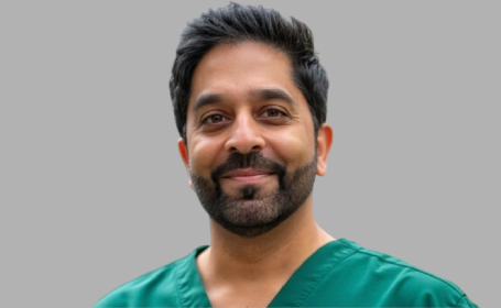 Portrait of Mr Jagmeet Bhamra , Consultant Trauma & Orthopaedic Surgeon