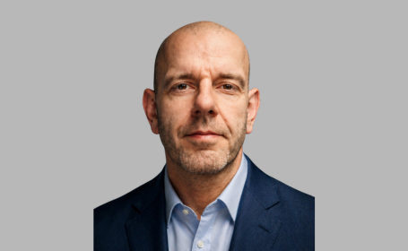 Portrait of Mr Jakub Kozdryk , Trauma and Orthopaedic Surgeon 
