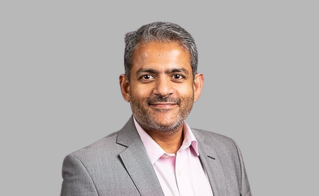 Portrait of Mr Jayanth Paniker , Consultant Hand & Wrist Surgeon