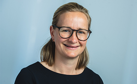 Portrait of Miss Jemma Rooker , Consultant Hand and Wrist specialist