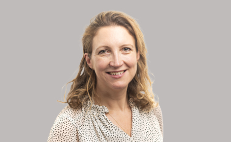 Portrait of Miss Joanna Skillman , Consultant Cosmetic & Reconstructive Plastic Surgeon