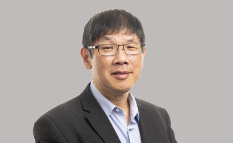 Portrait of Dr John Wong , Consultant Gastroenterologist