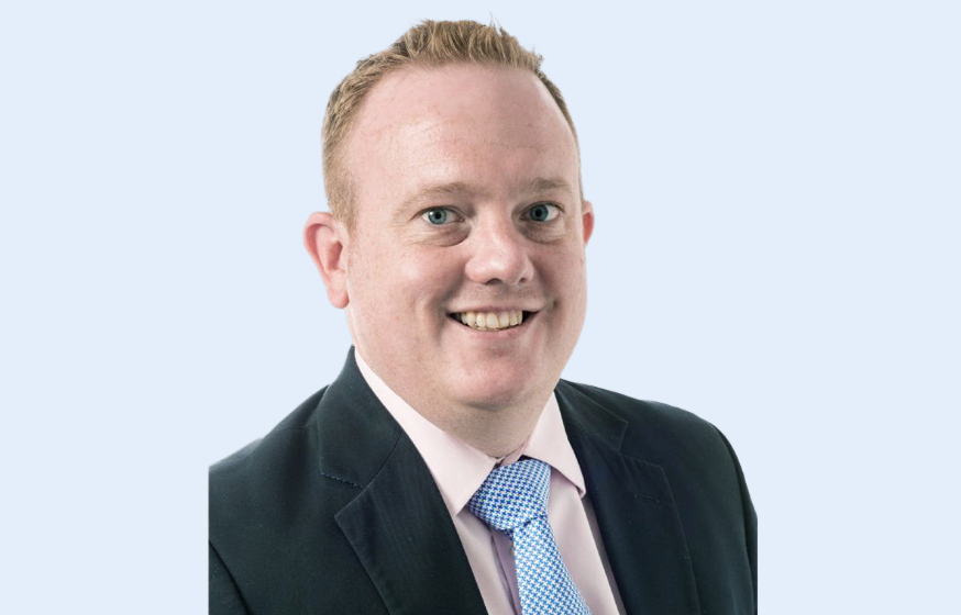 Portrait of Mr James Stoddard , Consultant Knee Surgeon