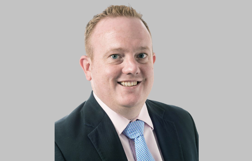 Portrait of Mr James Stoddard , Consultant Knee Surgeon