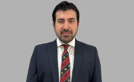 Portrait of Mr Kawa Omar , Consultant Urological Surgeon
