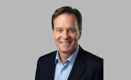 Portrait of Professor Keir Lewis , Professor of Respiratory and Internal Medicine​
