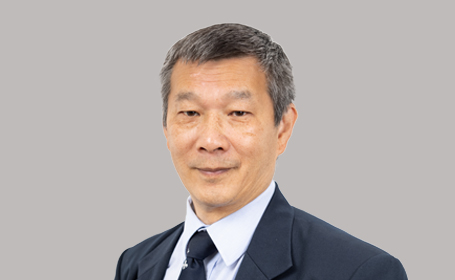 Portrait of Dr John Luckit , Consultant Haematologist