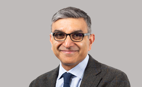Portrait of Mr Aprajit Bhalla , Consultant Orthopaedic Surgeon