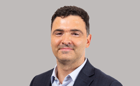 Portrait of Dimitrios Tsekes , Consultant Orthopaedic Surgeon, Upper Limb Specialist