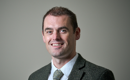 Portrait of Mr Graeme Nicol , Consultant Orthopaedic Surgeon