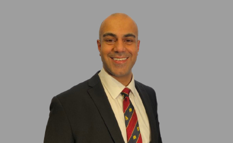 Portrait of Mr Haroon Rehman , Consultant Orthopaedic Surgeon