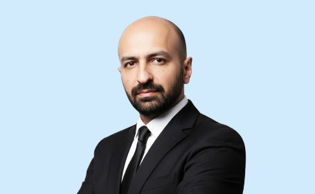 Portrait of Dr Amjad Nabi , Consultant Cardiologist