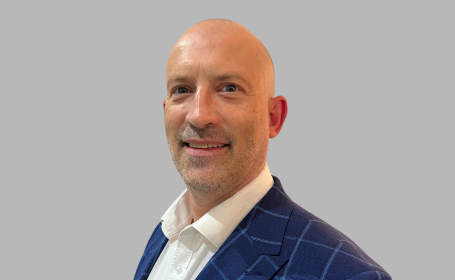 Portrait of Mr Mark Davies , Consultant Gynaecologist
