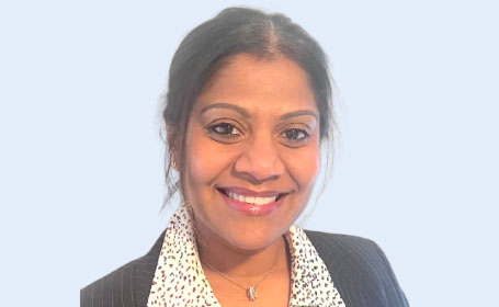 Portrait of Miss Narmatha Kangeyan , Consultant Gynaecologist