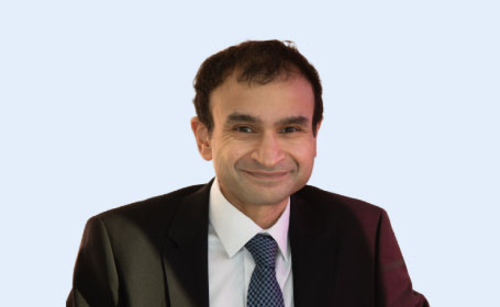 Portrait of Mr Amit Bidwai , Consultant Shoulder and Elbow Surgeon