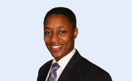 Portrait of Mr Paul Tesha , Consultant Ophthalmic Surgeon