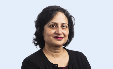 Portrait of Mrs Deepali Sinha , Consultant Gynaecologist