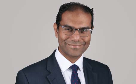Portrait of Mr Ramesh Nadarajah , Consultant Spinal Surgeon