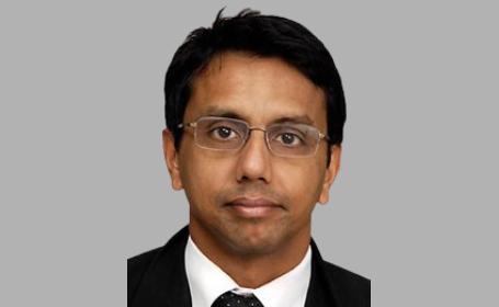 Portrait of Manickam Thiagarajan , Consultant Ophthalmic Surgeon