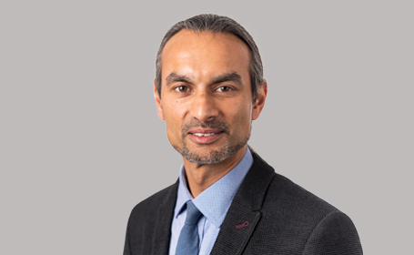Portrait of Ramesh de Silva , Consultant Cardiologist