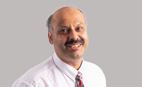 Portrait of Ajit Garde , Consultant Orthopaedic Surgeon