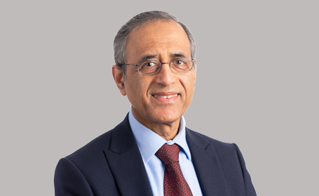 Portrait of Mr Tariq Tassadaq , Consultant Urologist