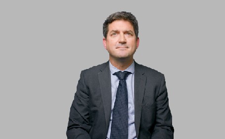 Portrait of Mr Adam Blackburn , Consultant Plastic Surgeon