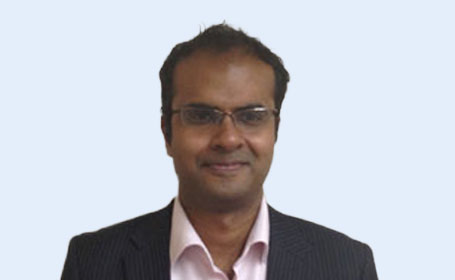 Portrait of Dr Prayman Sattianayagam , Consultant Gastroenterologist and Hepatologist