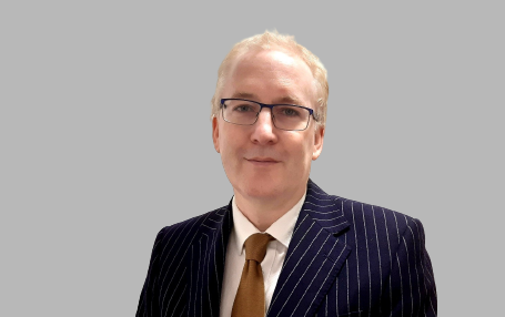 Portrait of Dr Roy Palmer , Consultant Dermatologist