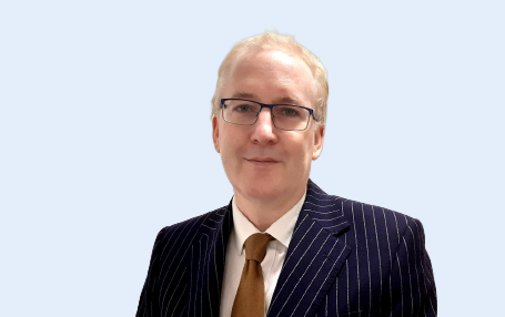 Portrait of Dr Roy Palmer , Consultant Dermatologist