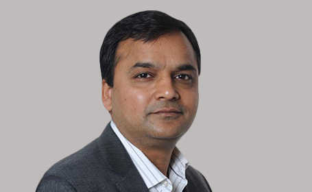 Portrait of Mr Shashidhar Irukulla , Consultant Upper Gastrointestinal & Bariatric Surgeon