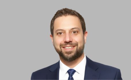 Portrait of Mr Omar Shareef , Consultant Urological Surgeon