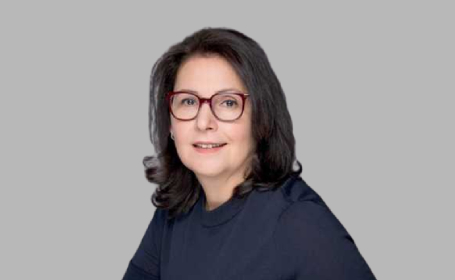 Portrait of Zeina Haoula , Consultant Gynaecologist