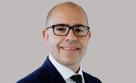 Portrait of Reshid Berber , Consultant Orthopaedic Surgeon