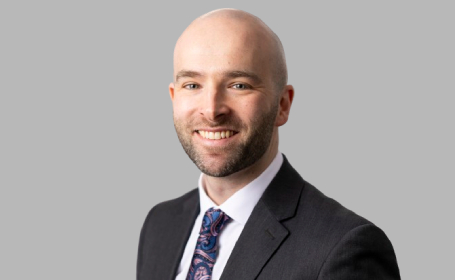 Portrait of Mr Sam Dobson , Consultant Gynaecologist