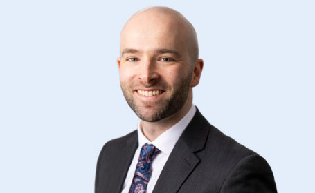 Portrait of Mr Sam Dobson , Consultant Gynaecologist