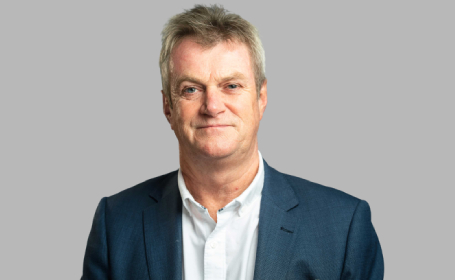 Portrait of David Hahn , Consultant Orthopaedic Surgeon