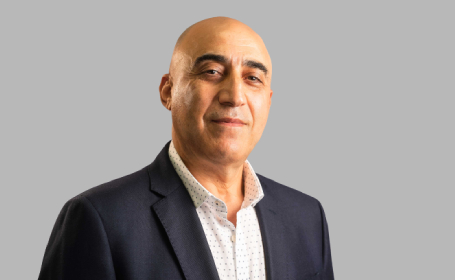 Portrait of Mr Masood Shafafy , Consultant Spinal Surgeon