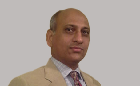 Portrait of Nitin Badhe , Consultant Orthopaedic Surgeon