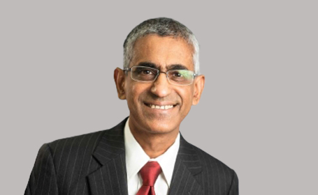 Portrait of Srinivasan Subramaniam , Consultant Ophthalmologist