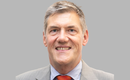 Portrait of Stephen Ryder , Consultant Hepatologist