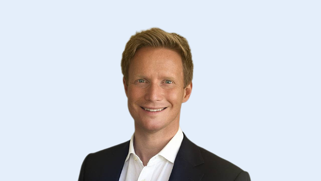 Portrait of Mr Peter Dacombe , Consultant Trauma and Orthopaedic Surgeon