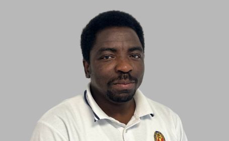 Portrait of Temitope Olubayode , Physiotherapist