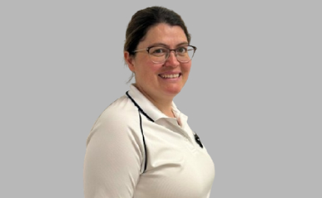 Portrait of Elena Matei , Physiotherapist