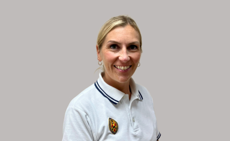 Portrait of Katy Veale , Senior Physiotherapist