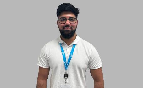Portrait of Mr Anees Gulfraz , Senior Physiotherapist