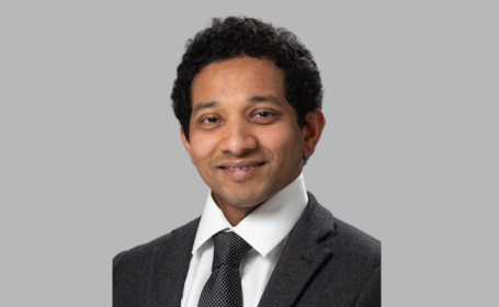 Portrait of Dr Ganesh Kasavkar , Consultant Rheumatologist